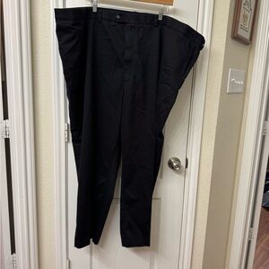 Roundtree & Yorke Men's Black Dress Pants